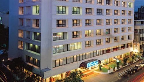 The Avenue Regent Hotel Kochi Buitenkant foto